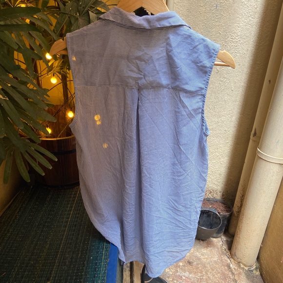 Tops.Size - M. - Picture 6 of 7